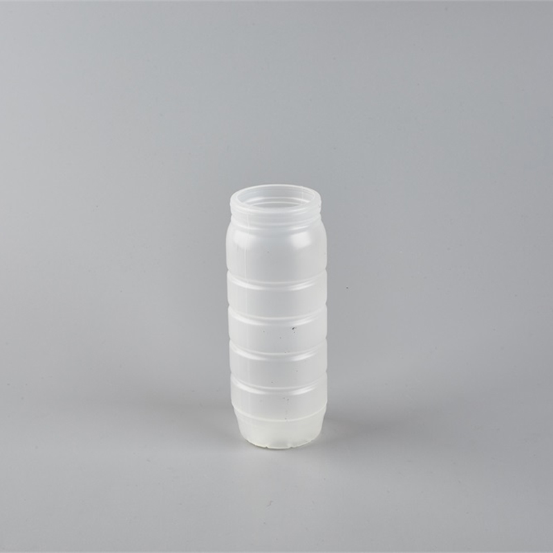 圆形透明果汁罐头瓶